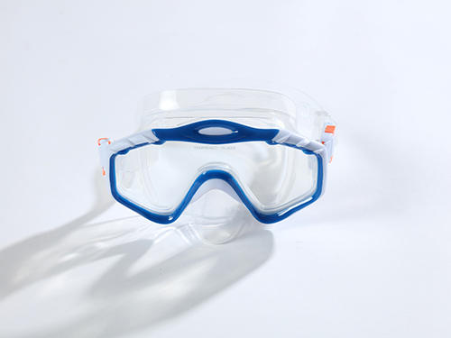 Trois types de matériaux couramment utilisés dans les lunettes de plongée sur le marché